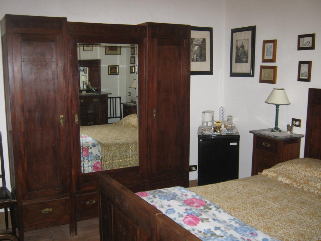 Agriturismo Santa Maria トッリータ・ディ・シエーナ 部屋 写真