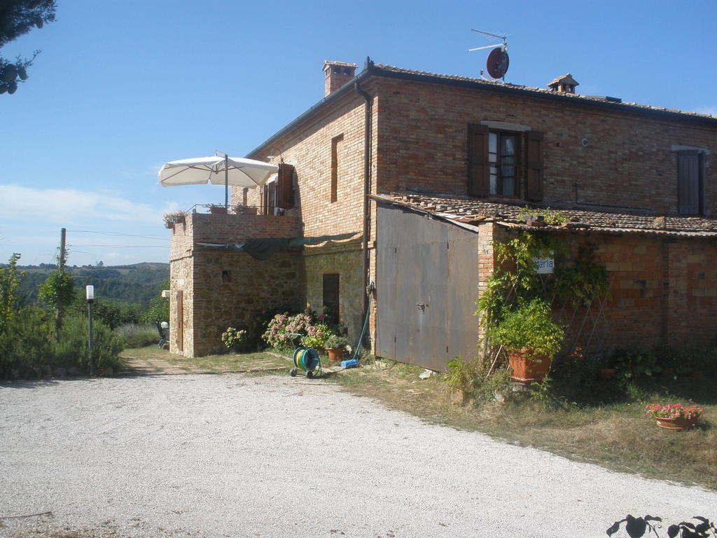 Agriturismo Santa Maria トッリータ・ディ・シエーナ エクステリア 写真