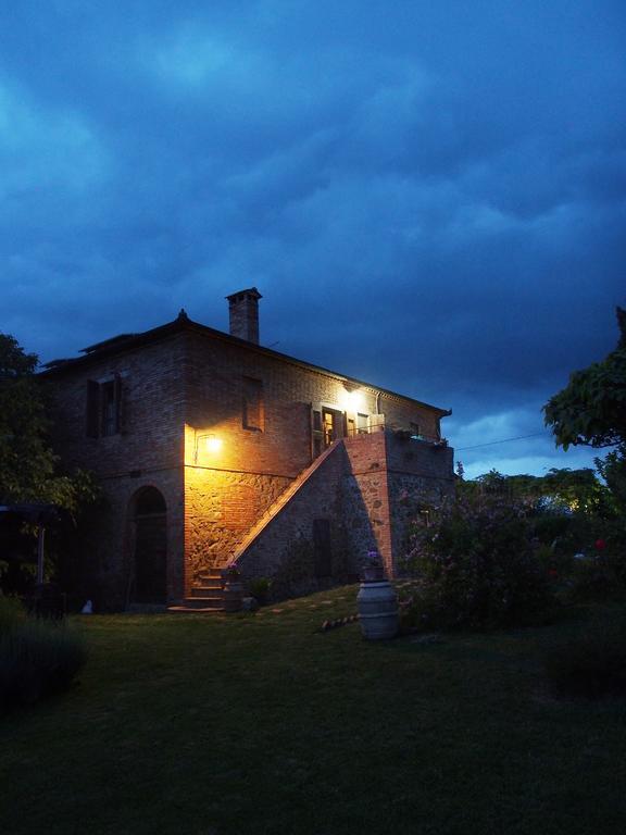 Agriturismo Santa Maria トッリータ・ディ・シエーナ エクステリア 写真
