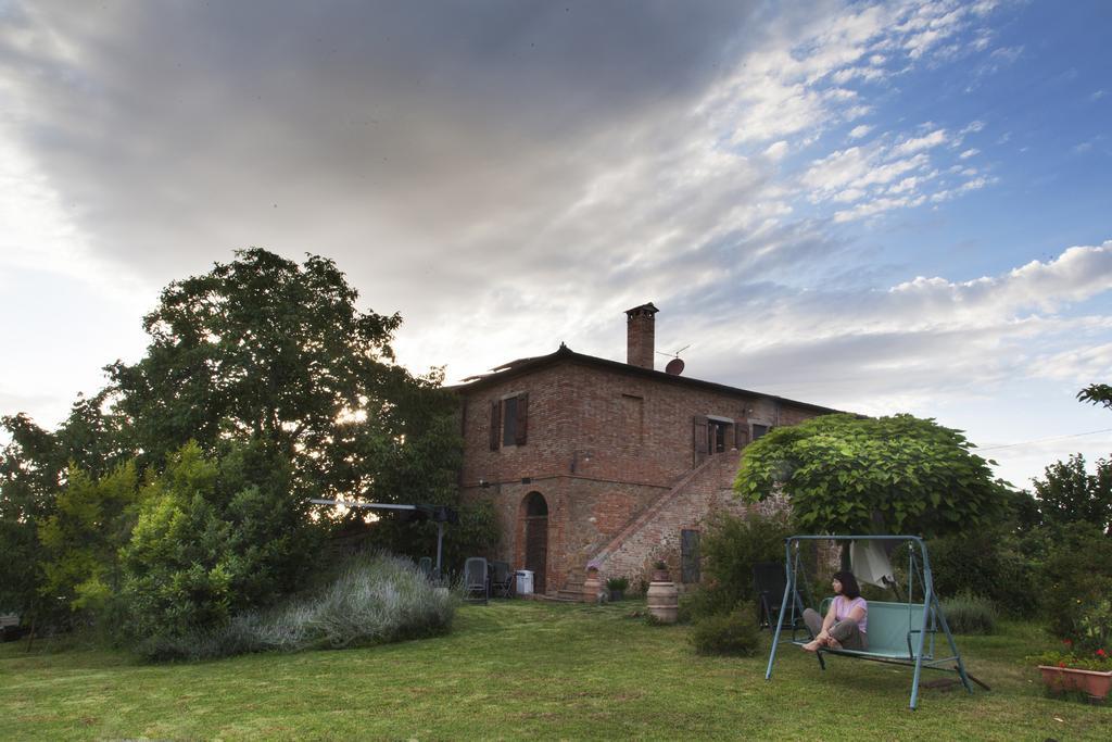 Agriturismo Santa Maria トッリータ・ディ・シエーナ エクステリア 写真