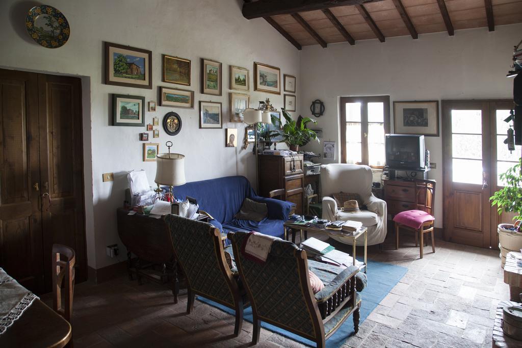 Agriturismo Santa Maria トッリータ・ディ・シエーナ エクステリア 写真